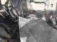 2020 Jeep Compass Latitude z VIN 3C4NJCBB1LT241799, wystawiony jako IAAI lot #40866536 z przebiegiem Nie podano mil oraz . Historia ofert i sprzedaży dostępna na DreamBid. Obrazek 8.