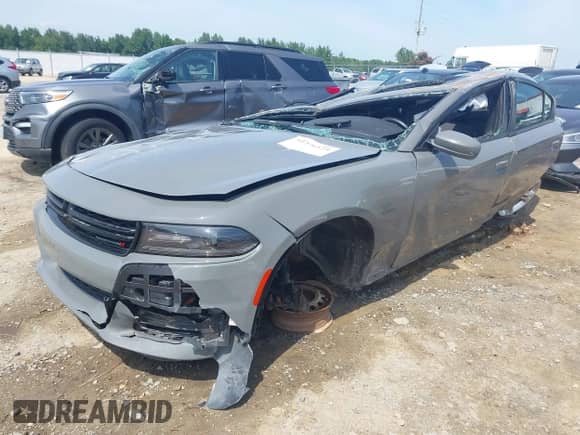 2019 Dodge Charger SXT with VIN 2C3CDXBG5KH699018, listed as a IAAI auction lot 42776124 with 127,773 mi miles and . Bid and sale history available at DreamBid. Image 2.