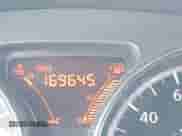 2014 Nissan Note SV z VIN 3N1CE2CPXEL368489, wystawiony jako IAAI lot #43102730 z przebiegiem 169 645 mil mil oraz . Historia ofert i sprzedaży dostępna na DreamBid. Obrazek 16.