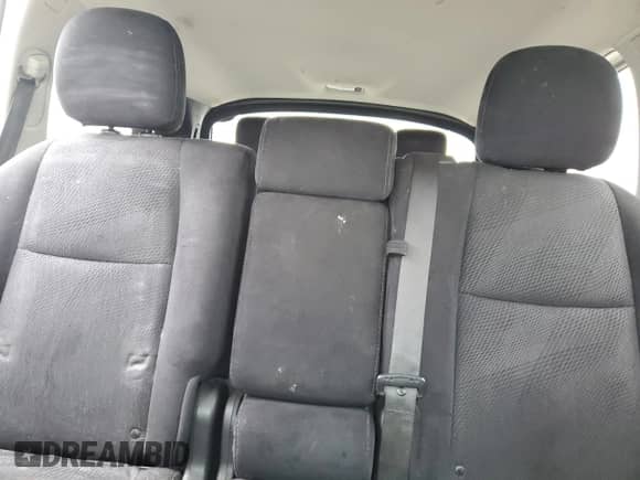 2016 Nissan Pathfinder SV z VIN 5N1AR2MM6GC643136, wystawiony jako Copart lot #81820325 z przebiegiem 124 003 mil mil oraz Czysty tytuł • Clean title. Historia ofert i sprzedaży dostępna na DreamBid. Obrazek 10.