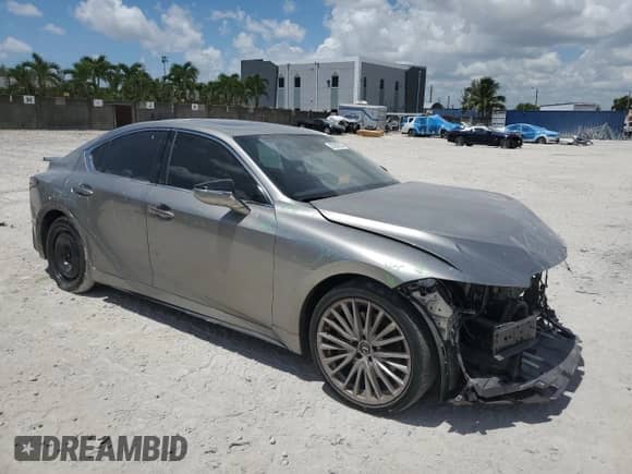 2022 Lexus IS 300 z VIN JTHDA1D21N5118969, wystawiony jako Copart lot #67208235 z przebiegiem 24 308 mil mil oraz Szkoda całkowita • Salvage title. Historia ofert i sprzedaży dostępna na DreamBid. Obrazek 4.