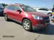 2012 Chevrolet Traverse 1LT with VIN 1GNKRGED6CJ332453, listed as a Copart auction lot 81816235 with 186,779 mi miles and Salvage title. Bid and sale history available at DreamBid. Image 4.