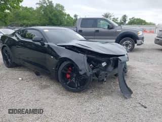 2017 Chevrolet Camaro 1LS with VIN 1G1FA1RX6H0102257, listed as a IAAI auction lot 42347812 with 70,921 mi miles and . Bid and sale history available at DreamBid. Image 1.