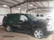 2013 Chevrolet Tahoe LTZ z VIN 1GNSCCE03DR122449, wystawiony jako IAAI lot #42860317 z przebiegiem 181 518 mil mil oraz . Historia ofert i sprzedaży dostępna na DreamBid. Obrazek 13.