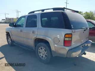 2005 Chevrolet Tahoe Police z VIN 1GNEC13Z55R227725, wystawiony jako IAAI lot #42857655 z przebiegiem 252 733 mil mil oraz . Historia ofert i sprzedaży dostępna na DreamBid. Obrazek 3.