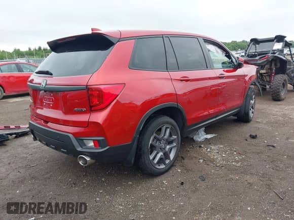 2022 Honda Passport EX-L with VIN 5FNYF8H52NB021361, listed as a IAAI auction lot 42757796 with Not provided miles and . Bid and sale history available at DreamBid. Image 4.