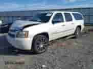 2010 Chevrolet Suburban LTZ z VIN 1GNUCKE00AR176516, wystawiony jako IAAI lot #42326903 z przebiegiem 189 777 mil mil oraz . Historia ofert i sprzedaży dostępna na DreamBid. Obrazek 2.