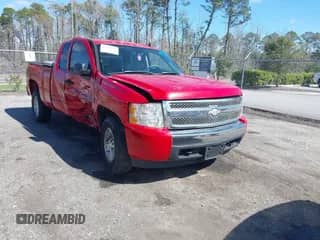 2007 Chevrolet Silverado 1500 1LT with VIN 2GCEC19C671599730, listed as a IAAI auction lot 41640569 with 192,835 mi miles and . Bid and sale history available at DreamBid. Image 1.
