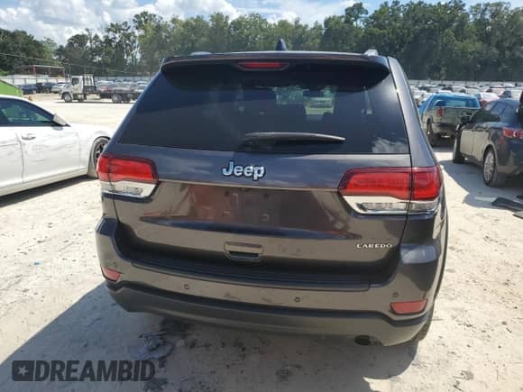 2020 Jeep Grand Cherokee Laredo E with VIN 1C4RJEAG5LC245795, listed as a Copart auction lot 71197155 with 109,774 mi miles and Non repairable. Bid and sale history available at DreamBid. Image 6.