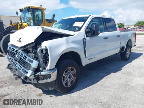 2025 Ford F-250 XL с VIN 1FT7W2BT0SEC53244, выставлен на аукционе IAAI как лот 42963766 с пробегом Не указан миль и . История ставок и продаж доступна на DreamBid. Изображение 2.