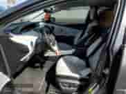 2018 Toyota Prius Plus z VIN JTDKARFP7J3086633, wystawiony jako Copart lot #82094685 z przebiegiem 275 692 mil mil oraz Szkoda całkowita • Salvage title. Historia ofert i sprzedaży dostępna na DreamBid. Obrazek 7.