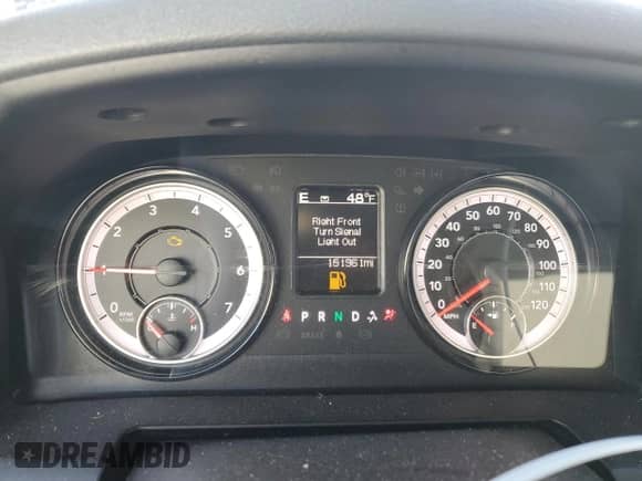 2018 Ram 1500 Express with VIN 1C6RR7FT7JS328732, listed as a Copart auction lot 82295085 with 151,961 mi miles and Clean title. Bid and sale history available at DreamBid. Image 9.