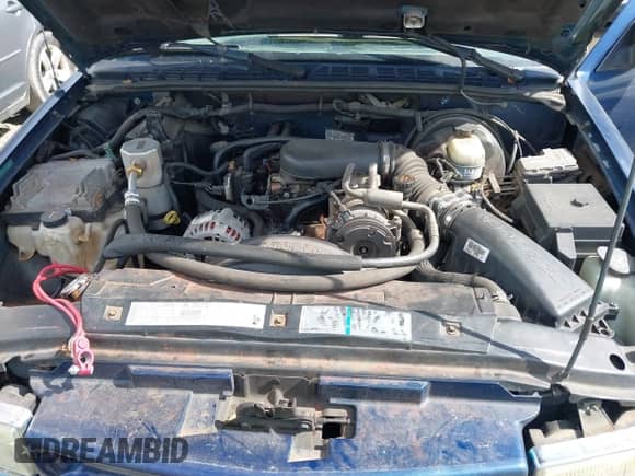 2002 Chevrolet Blazer LS с VIN 1GNCS18W42K158992, выставлен на аукционе IAAI как лот 42762582 с пробегом Не указан миль и . История ставок и продаж доступна на DreamBid. Изображение 10.