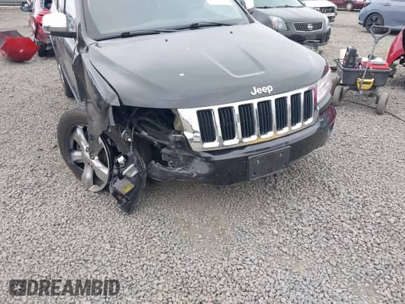 2013 Jeep Grand Cherokee Limited z VIN 1C4RJFBT4DC503856, wystawiony jako IAAI lot #43166356 z przebiegiem 143 262 mil mil oraz . Historia ofert i sprzedaży dostępna na DreamBid. Obrazek 6.