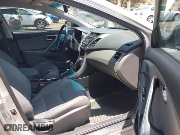 2016 Hyundai Elantra SE with VIN 5NPDH4AE3GH742790, listed as a IAAI auction lot 42596066 with 116,845 mi miles and . Bid and sale history available at DreamBid. Image 5.