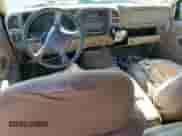 1999 Chevrolet Suburban с VIN 3GNFK16R8XG136339, выставлен на аукционе Copart как лот 55705555 с пробегом 145 130 миль миль и Списание • Salvage title. История ставок и продаж доступна на DreamBid. Изображение 8.