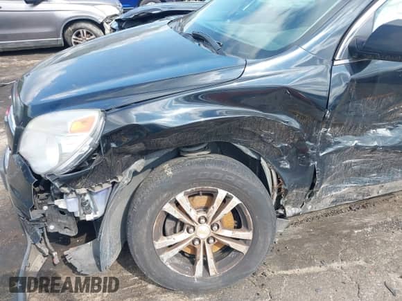 2015 Chevrolet Equinox LT z VIN 2GNALCEK7F6387256, wystawiony jako IAAI lot #42133626 z przebiegiem Nie podano mil oraz . Historia ofert i sprzedaży dostępna na DreamBid. Obrazek 6.