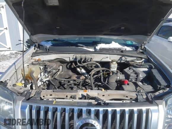 2008 Mercury Mariner with VIN 4M2CU91Z68KJ45797, listed as a IAAI auction lot 41615117 with 87,936 mi miles and . Bid and sale history available at DreamBid. Image 10.