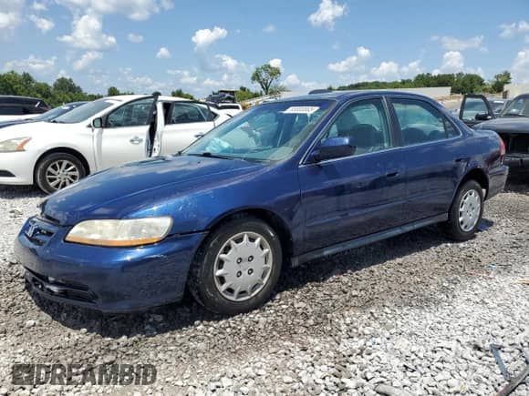 2001 Honda Accord LX with VIN 1HGCG66571A043293, listed as a Copart auction lot 65800865 with 95,881 mi miles and Salvage title. Bid and sale history available at DreamBid. Image 1.