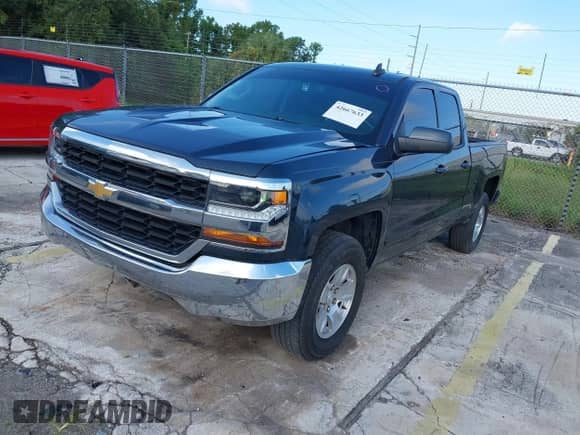 2019 Chevrolet Silverado 1500 LT z VIN 2GCRCPECXK1163496, wystawiony jako IAAI lot #42667633 z przebiegiem 189 649 mil mil oraz . Historia ofert i sprzedaży dostępna na DreamBid. Obrazek 2.