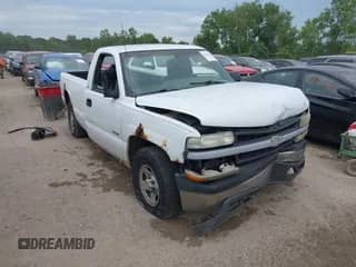 2001 Chevrolet Silverado 1500 с VIN 1GCEC14W91Z277888, выставлен на аукционе IAAI как лот 42714221 с пробегом Не указан миль и . История ставок и продаж доступна на DreamBid. Изображение 1.
