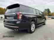2023 Chevrolet Suburban Premier z VIN 1GNSKFKD5PR474612, wystawiony jako Copart lot #90396045 z przebiegiem 67 130 mil mil oraz Nie do naprawy • Non repairable. Historia ofert i sprzedaży dostępna na DreamBid. Obrazek 3.