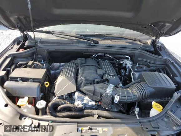 2024 Dodge Durango SRT 392 z VIN 1C4SDJGJ8RC218958, wystawiony jako Copart lot #50978065 z przebiegiem 4 553 mil mil oraz Szkoda całkowita • Salvage title. Historia ofert i sprzedaży dostępna na DreamBid. Obrazek 12.