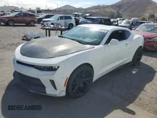2016 Chevrolet Camaro 1LT z VIN 1G1FA1RS9G0161130, wystawiony jako Copart lot #89531445 z przebiegiem 123 639 mil mil oraz Czysty tytuł • Clean title. Historia ofert i sprzedaży dostępna na DreamBid. Obrazek 1.