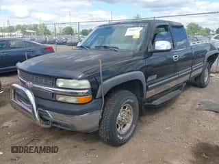 2000 Chevrolet Silverado 2500 LS с VIN 1GCGK29U7YE290102, выставлен на аукционе IAAI как лот 43063377 с пробегом 150 337 миль миль и . История ставок и продаж доступна на DreamBid. Изображение 2.