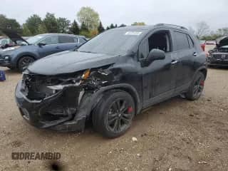 2019 Chevrolet Trax LT z VIN 3GNCJLSB2KL137500, wystawiony jako Copart lot #85294385 z przebiegiem Nie podano mil oraz Szkoda całkowita • Salvage title. Historia ofert i sprzedaży dostępna na DreamBid. Obrazek 1.