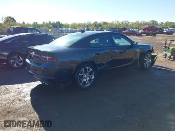 2016 Dodge Charger SXT z VIN 2C3CDXJG1GH206394, wystawiony jako IAAI lot #43474069 z przebiegiem 166 149 mil mil oraz . Historia ofert i sprzedaży dostępna na DreamBid. Obrazek 4.