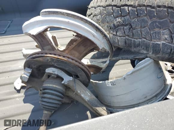 2016 Ram 1500 Big Horn z VIN 1C6RR7LM5GS204755, wystawiony jako Copart lot #67954685 z przebiegiem 153 169 mil mil oraz Szkoda całkowita • Salvage title. Historia ofert i sprzedaży dostępna na DreamBid. Obrazek 12.