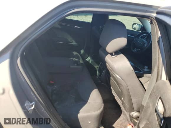 2018 Chrysler 300 Touring L с VIN 2C3CCAAG4JH190702, выставлен на аукционе Copart как лот 71217575 с пробегом Не указан миль и Чистый • Clean title. История ставок и продаж доступна на DreamBid. Изображение 10.