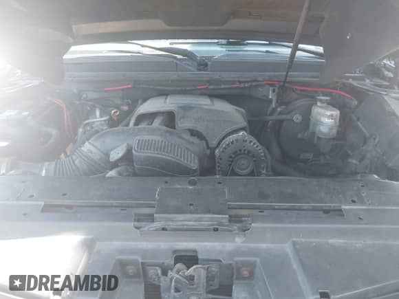 2008 Chevrolet Avalanche 2LT z VIN 3GNEC12088G182352, wystawiony jako IAAI lot #42306502 z przebiegiem 220 484 mil mil oraz . Historia ofert i sprzedaży dostępna na DreamBid. Obrazek 10.