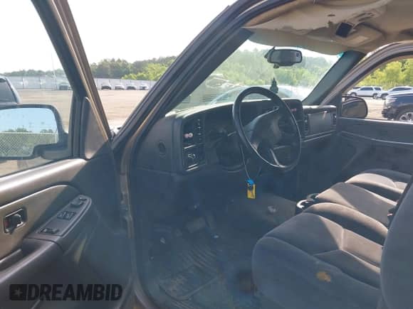 2004 GMC Sierra 1500 SLE с VIN 1GTEK19V44Z328785, выставлен на аукционе IAAI как лот 42320779 с пробегом 207 899 миль миль и . История ставок и продаж доступна на DreamBid. Изображение 5.