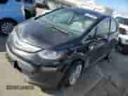 2017 Chevrolet Bolt EV LT z VIN 1G1FW6S04H4185580, wystawiony jako Copart lot #42351483 z przebiegiem 93 683 mil mil oraz . Historia ofert i sprzedaży dostępna na DreamBid. Obrazek 1.