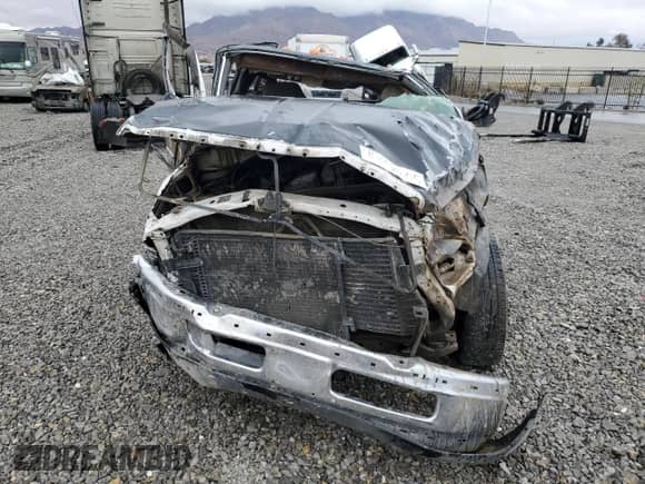 2001 Dodge 3500 с VIN 1B7MC337X1J603696, выставлен на аукционе Copart как лот 45352605 с пробегом Не указан миль и Списание • Salvage title. История ставок и продаж доступна на DreamBid. Изображение 5.