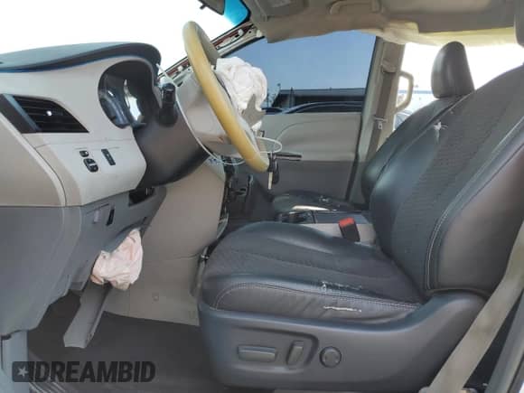 2011 Toyota Sienna SE with VIN 5TDXK3DC1BS105239, listed as a Copart auction lot 67643005 with 213,548 mi miles and Salvage title. Bid and sale history available at DreamBid. Image 7.