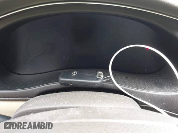 2012 Hyundai Genesis 3.8L с VIN KMHGC4DD8CU204306, выставлен на аукционе IAAI как лот 42903778 с пробегом 211 727 миль миль и . История ставок и продаж доступна на DreamBid. Изображение 11.