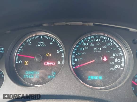 2010 Chevrolet Tahoe LT с VIN 1GNUCBE02AR176534, выставлен на аукционе IAAI как лот 42787260 с пробегом 176 826 миль миль и . История ставок и продаж доступна на DreamBid. Изображение 7.
