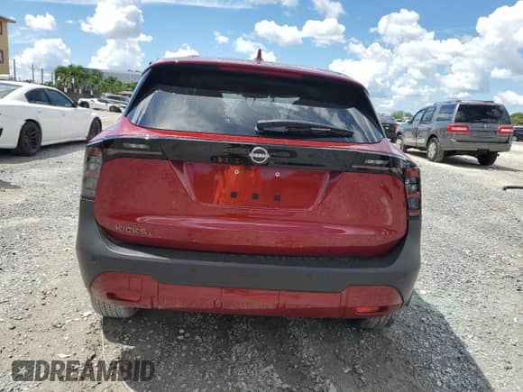 2025 Nissan Kicks SV с VIN 3N8AP6CA7SL384036, выставлен на аукционе Copart как лот 81198105 с пробегом 2 818 миль миль и На запчасти • Non repairable. История ставок и продаж доступна на DreamBid. Изображение 6.