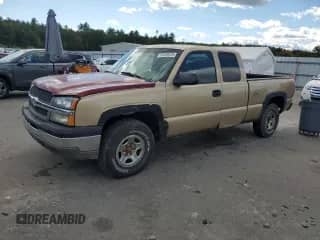 2004 Chevrolet Silverado 1500 Z71 z VIN 2GCEK19T241240759, wystawiony jako Copart lot #81834575 z przebiegiem Nie podano mil oraz Czysty tytuł • Clean title. Historia ofert i sprzedaży dostępna na DreamBid. Obrazek 1.