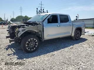 2022 Toyota Tundra Limited with VIN 5TFJA5DB2NX023966, listed as a Copart auction lot 66269875 with 37,811 mi miles and Salvage title. Bid and sale history available at DreamBid. Image 1.