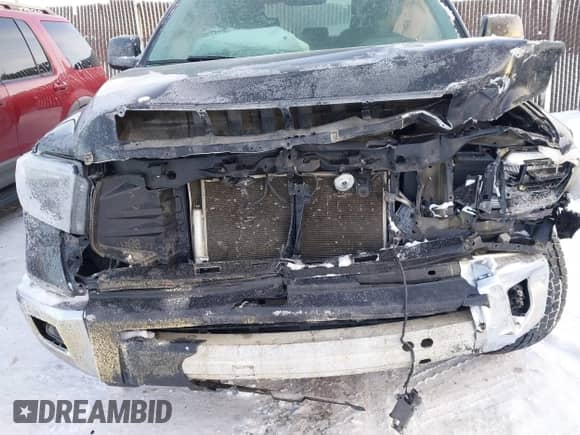 2021 Toyota Tundra SR5 with VIN 5TFDY5F16MX018619, listed as a IAAI auction lot 40810519 with Not provided miles and . Bid and sale history available at DreamBid. Image 6.