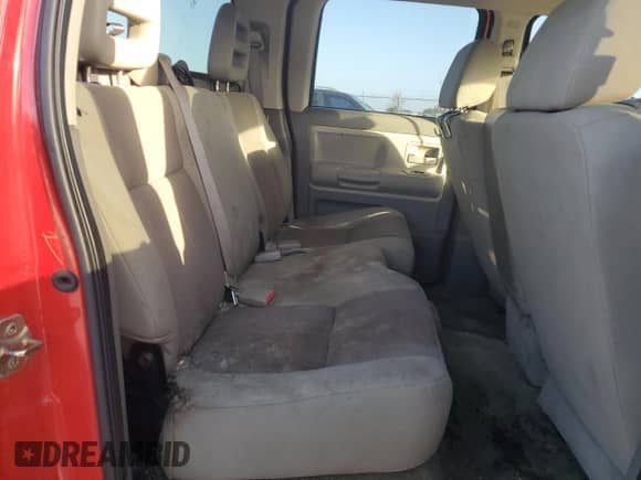 2006 Dodge Dakota z VIN 1D5HE48NX6S503428, wystawiony jako Copart lot #79024054 z przebiegiem 152 956 mil mil oraz Szkoda całkowita • Salvage title. Historia ofert i sprzedaży dostępna na DreamBid. Obrazek 10.