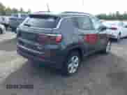 2021 Jeep Compass Altitude with VIN 3C4NJDBB2MT544968, listed as a IAAI auction lot 43290578 with 23,901 mi miles and . Bid and sale history available at DreamBid. Image 4.