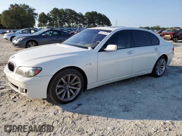 2008 BMW 7 Series 750Li z VIN WBAHN83548DT81153, wystawiony jako Copart lot #80121475 z przebiegiem 197 950 mil mil oraz Szkoda całkowita • Salvage title. Historia ofert i sprzedaży dostępna na DreamBid. Obrazek 1.