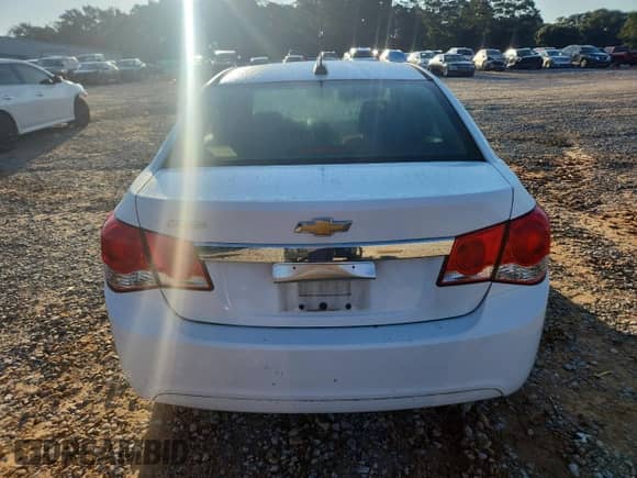 2016 Chevrolet Cruze LS with VIN 1G1PC5SH6G7197918, listed as a Copart auction lot 68906815 with 142,590 mi miles and Salvage title. Bid and sale history available at DreamBid. Image 6.