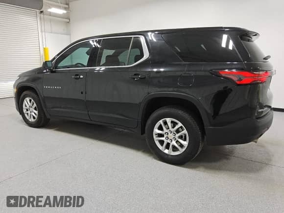 2023 Chevrolet Traverse LS z VIN 1GNERFKWXPJ181135, wystawiony jako Copart lot #80874515 z przebiegiem 54 020 mil mil oraz Czysty tytuł • Clean title. Historia ofert i sprzedaży dostępna na DreamBid. Obrazek 2.