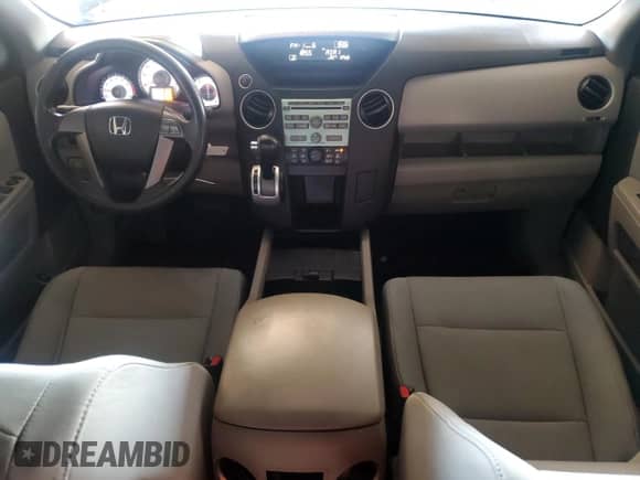 2009 Honda Pilot LX with VIN 5FNYF38289B010041, listed as a Copart auction lot 86170575 with 242,489 mi miles and Salvage title. Bid and sale history available at DreamBid. Image 8.